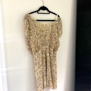 Aidan Mattox, gold dress